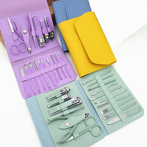 Manicure Pedicure Kit 💅✨
